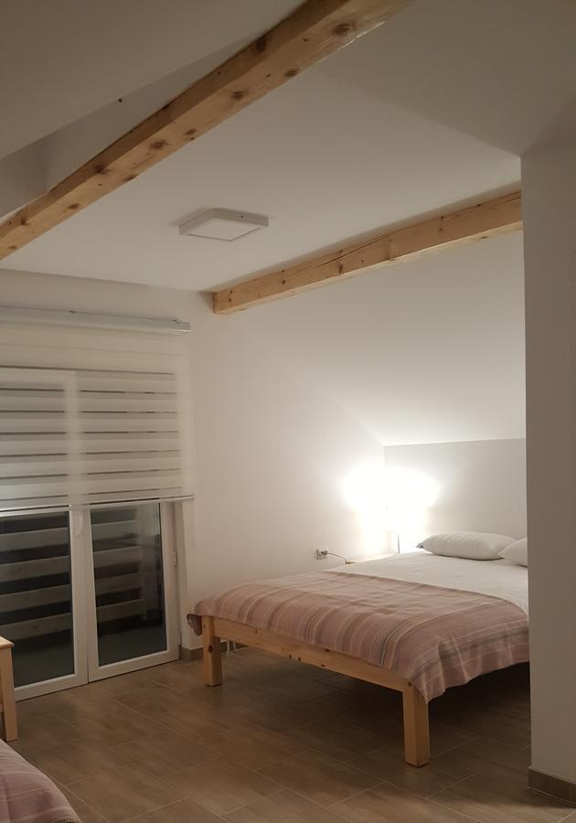 Hotel Pansion I Restoran ,, Pogled" Han Pijesak Exteriér fotografie