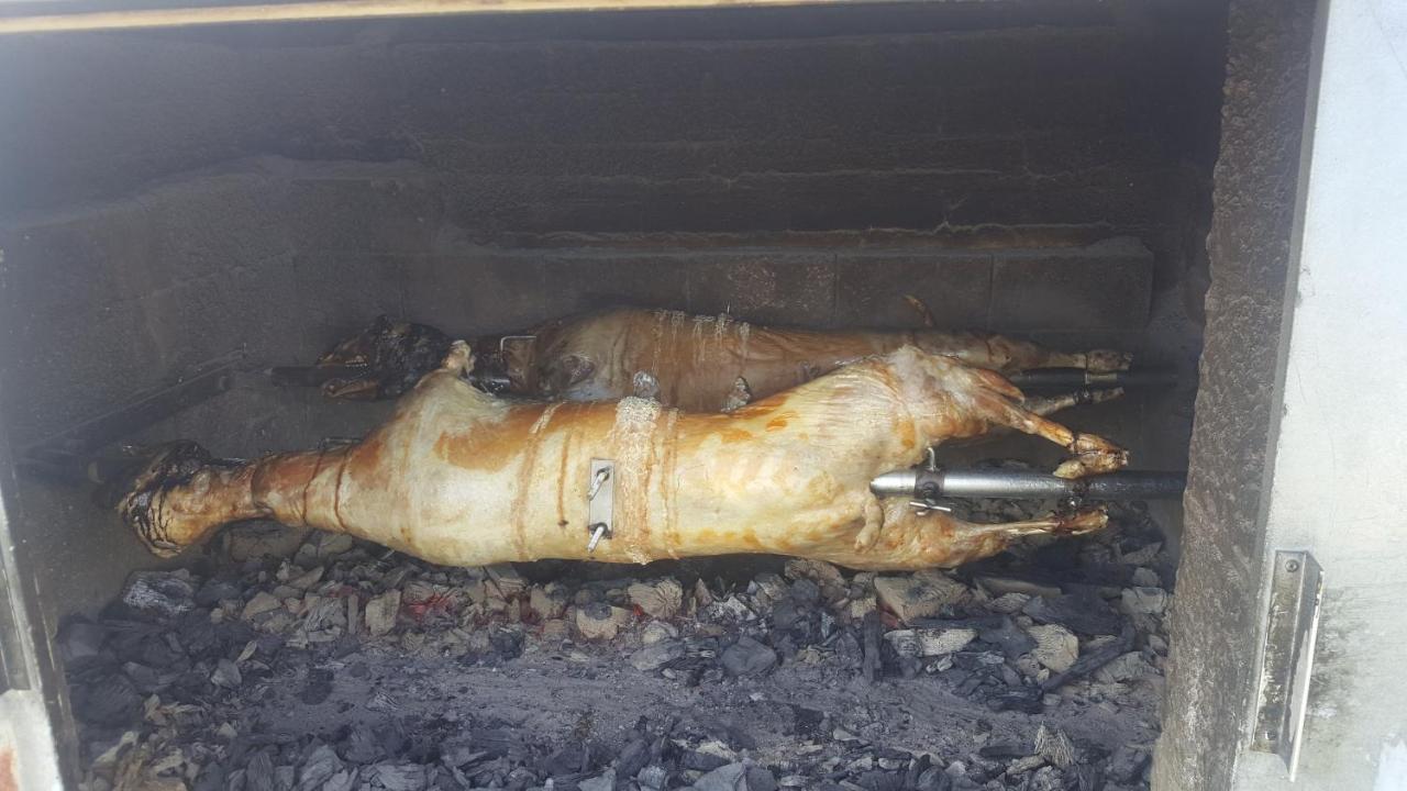 Hotel Pansion I Restoran ,, Pogled" Han Pijesak Exteriér fotografie