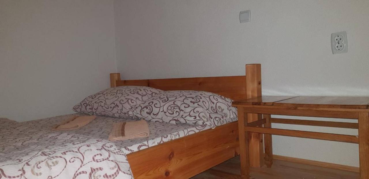 Hotel Pansion I Restoran ,, Pogled" Han Pijesak Exteriér fotografie